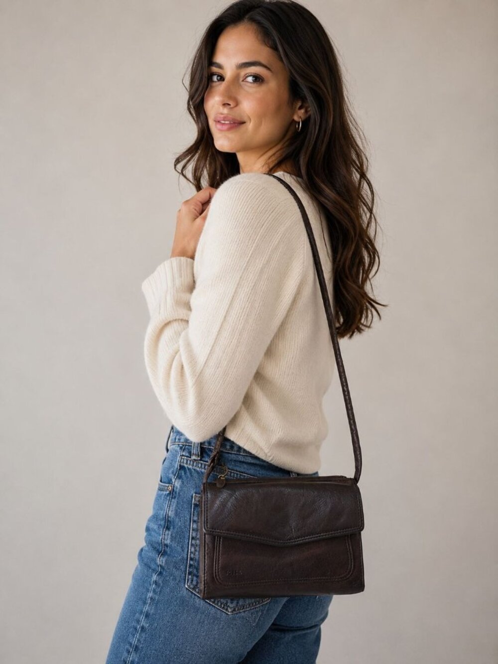 Vintage Fossil Multiple Pocket Med  Leather Crossbody 90s Y2K Casual Everyday